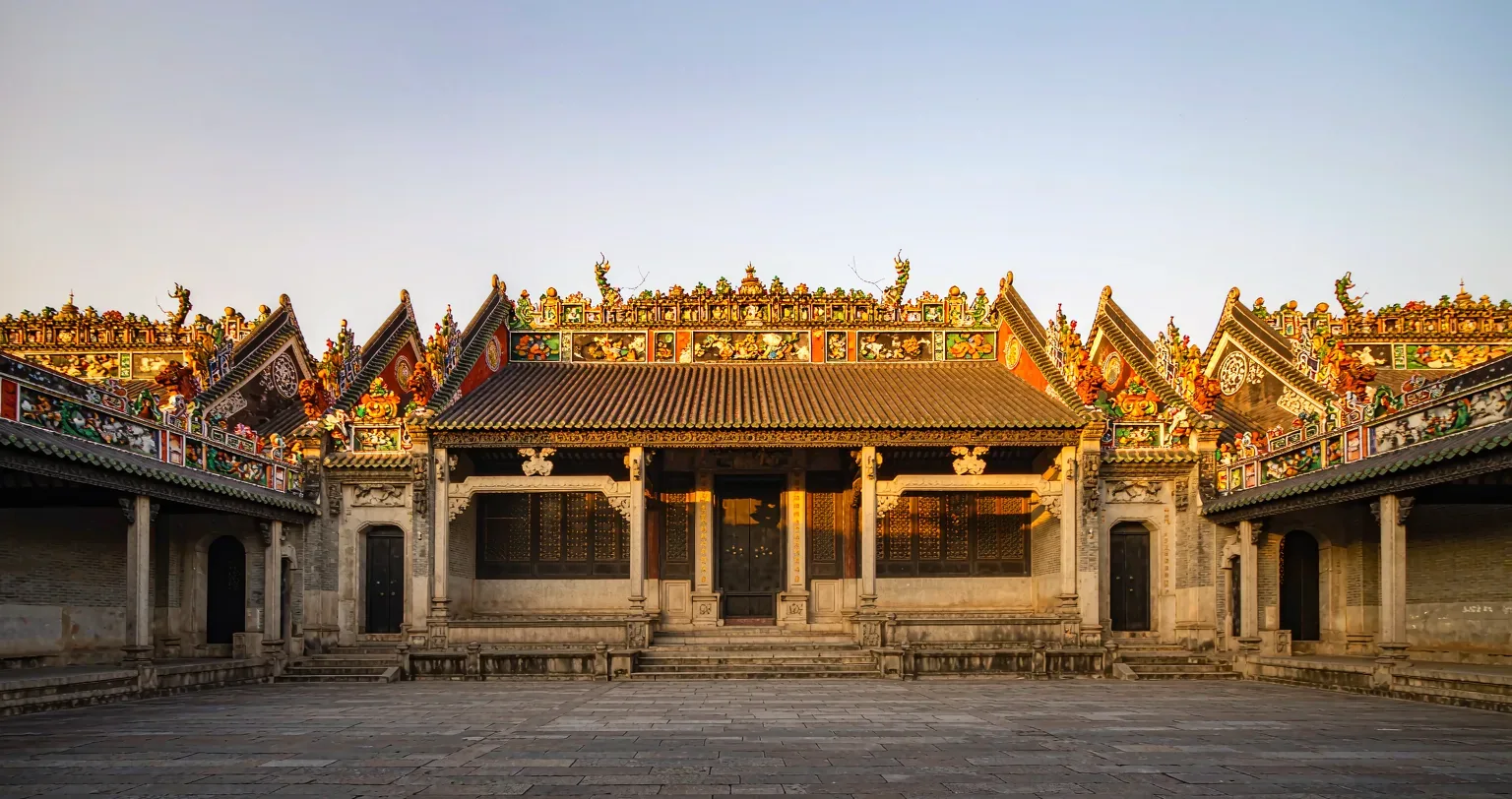 Chen Clan Ancestral Hall &mdash; the peak of Lingnan craft